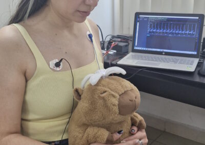 Sistema de entrenamiento y biorretroalimentación cardiorrespiratoria para la reducción de los niveles de estrés